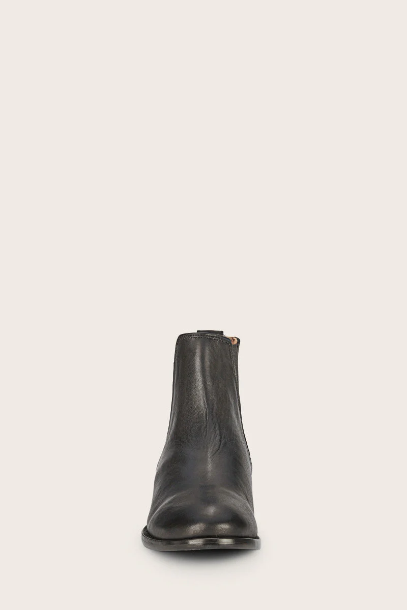 Carly Chelsea - Frye Found - Image 5
